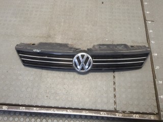 Решетка радиатора Volkswagen Jetta 2010-2014, 2.0 л, МКПП, 5C6853651A
