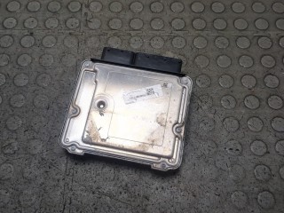 Блок управления двигателем Opel Corsa 2011-2014, 55585979