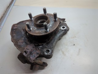 Ступица (кулак, цапфа) правая передняя Toyota Prius 2005-2011, 43201-47010