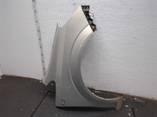 Крыло правое переднее Opel Zafira B 2005-2008, 13145066