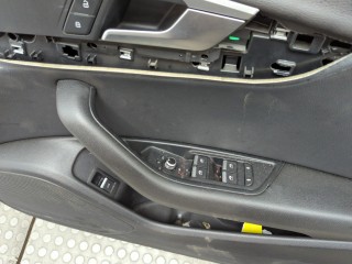 Стекло боковой двери правое переднее, ориг. номер 8W0845202, Audi A4 2015-2020