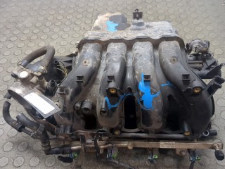 Коллектор впускной Opel Astra 2006-2014, 1.6 л, бензин, 55560398