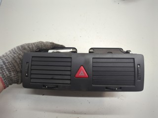 Дефлектор обдува салона Skoda Fabia 2004-2007, 2.0 л, МКПП, 6Q1820015H