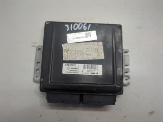 Блок управления двигателем Renault Scenic 1999-2003, 8200214973