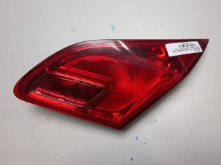 Фонарь крышки багажника правый Opel Astra 2006-2014