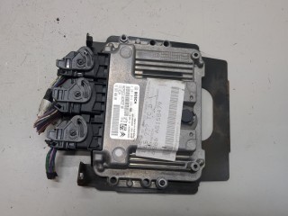 Блок управления двигателем, ориг. номер 0281013334, Peugeot 5008 2009-2013