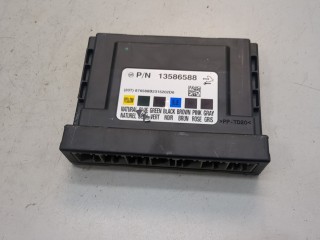 Блок комфорта Opel Astra 2006-2014, 13586588