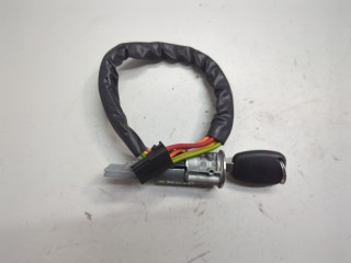 Замок зажигания Renault Kangoo 2003-2009, 7701470736