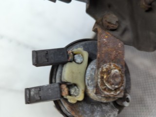 Рамка капота, Nissan Note E11 2005-2008