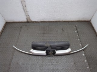 Решетка радиатора Peugeot 206 2002-2009, 1.4 л, МКПП, 7804H5