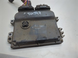 Блок управления двигателем Hyundai i30 2007-2010
