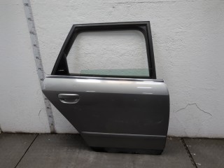 Молдинг двери правое заднее Audi A4 2000-2006