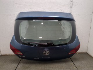 Крышка (дверь) багажника Opel Astra 2006-2014