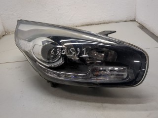 Фара (передняя) правая KIA Carens 2013-2016, 92102A4160