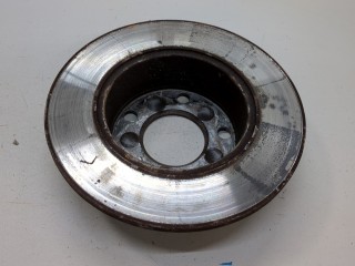 Диск тормозной задний Volkswagen Passat 2000-2005, 4A0615601A