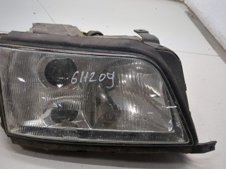 Фара (передняя) правая Audi A6 1994-1997, 4A0941030N