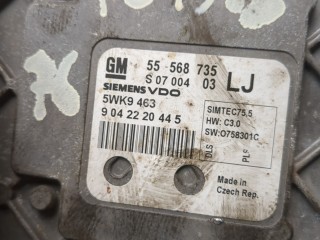 Блок управления двигателем, ориг. номер 55568735, Opel Astra 1998-2009