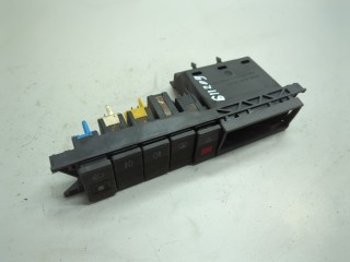 Кнопка аварийки Audi A6 1994-1997, 4A0941509A