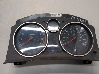 Щиток приборов (приборная панель) Opel Astra 2006-2014, левый руль