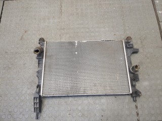 Радиатор охлаждения двигателя Ford Focus 2011-2015, 1.0 л, МКПП, CV618005VC