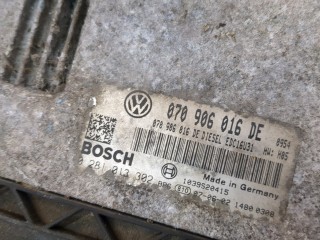 Блок управления двигателем, ориг. номер 070906016DE, 0281013302, 1039S20415, Volkswagen Touareg 2002-2007