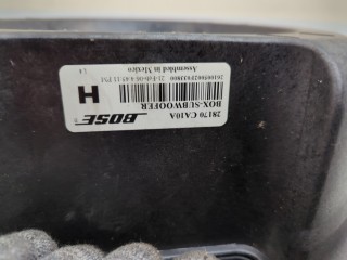 Сабвуфер, Nissan Murano 2002-2008