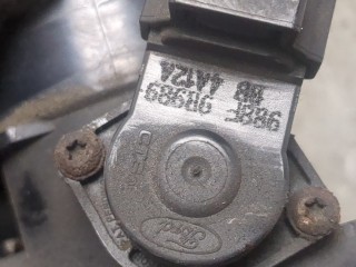 Заслонка дроссельная, ориг. номер 1355047, XS4U9E926LE, Ford Focus 2001-2005