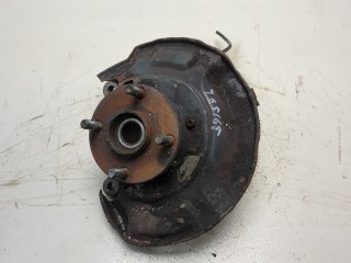 Ступица (кулак, цапфа) левая передняя Toyota Yaris 2005-2009, 435020D050