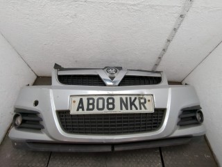 Бампер передний Opel Vectra 2005-2008, 13182889