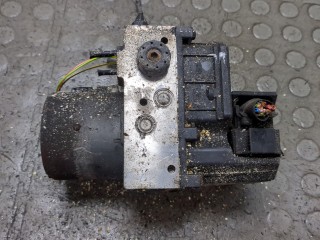 Блок АБС, насос (ABS, ESP, ASR) Audi A4 2000-2006, 0265950011