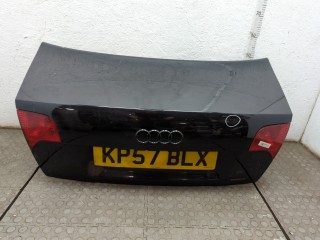 Крышка (дверь) багажника Audi A4 2004-2009, 8E5827023AA