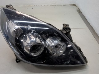 Фара (передняя) правая Opel Vectra 2005-2008
