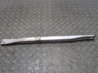 Распорка стоек Audi A4 2015-2020, 8W0805645B