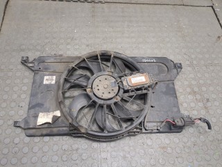 Вентилятор радиатора Ford Focus 2007-2011, 2.0 л, МКПП, 1530980