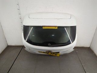 Обшивка крышки (двери) багажника Ford Focus 2011-2015