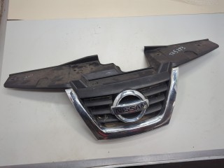 Решетка радиатора Nissan Juke 2010-2014, 1.5 л, МКПП