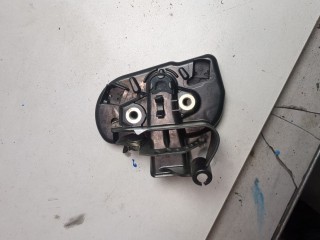 Замок раздвижной двери левый Volkswagen Caddy 2004-2010, 2K0843653BF