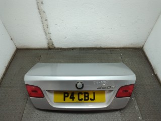Фонарь крышки багажника правый BMW 3 серия 2004-2008, 63217162300
