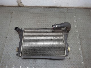 Радиатор интеркулера Volkswagen Passat 2011-2015, 2.0 л, МКПП, 3C0145805AM