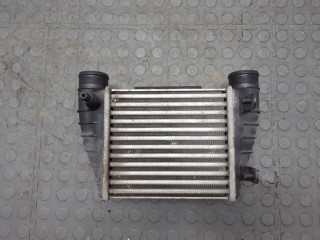 Радиатор интеркулера, ориг. номер 8E0145806M, Audi A4 2004-2009