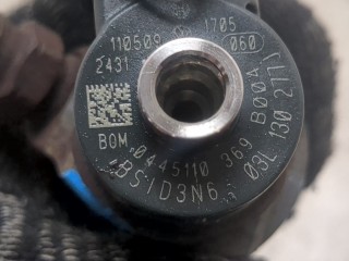 Форсунка топливная, ориг. номер 03L130277J, 03L130855CX, Volkswagen Jetta 2010-2014