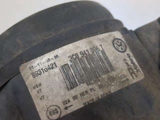 Фара (передняя) правая, ориг. номер 3C0941006T, Volkswagen Passat 2005-2010
