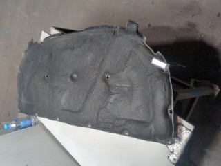 Обшивка капота Audi A4 2004-2009, 8E0823029D