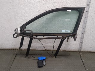 Стекло боковой двери Audi A4 2000-2006, левый руль
