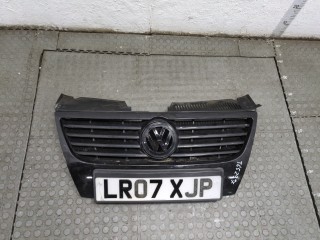 Решетка радиатора Volkswagen Passat 2005-2010, 2.0 л, АКПП