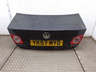 Кнопка открывания багажника с крышки Volkswagen Jetta 5 2005-2010