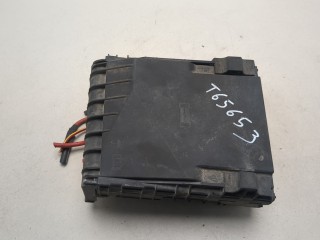 Блок предохранителей Skoda Yeti 2013-2018, 1K0937132F