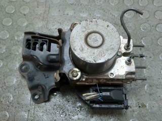Блок АБС, насос (ABS, ESP, ASR) Toyota RAV 4 2010-2016