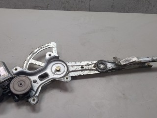 Стеклоподъемник электрический правый передний, ориг. номер 6980101030, Toyota Matrix 2002-2004