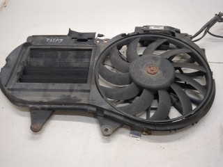 Вентилятор радиатора Audi A4 2004-2009, 2.0 л, МКПП